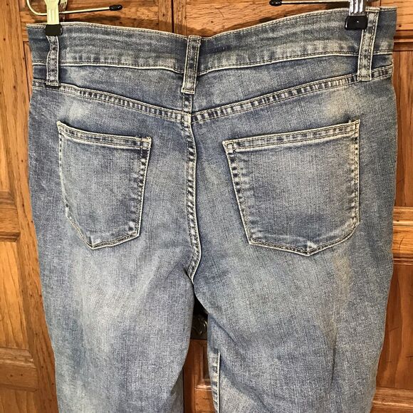 St. John's Bay Blue Denim Capri Women's 8P Floral Crewel Embroidered Y2K Jeans - Picture 12 of 12